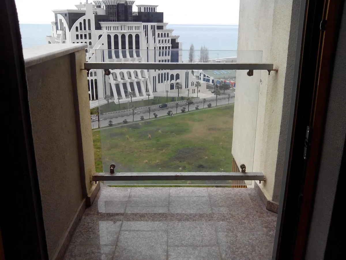Ali'S Apartment Sea View Batumi